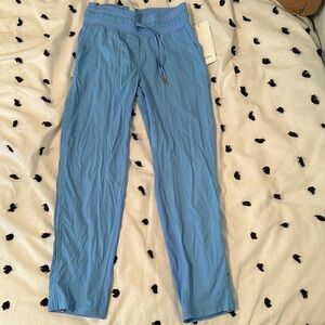 NWT Lululemon Dance Studio MR Crop pants